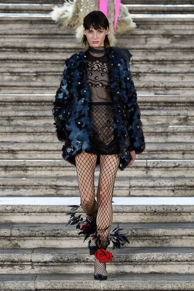 Look 71